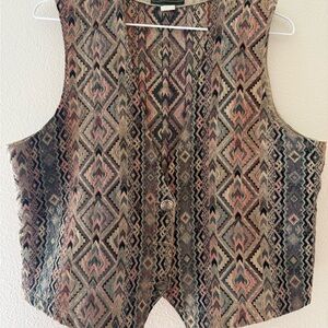 Willow Multicolor Sleeveless Top with Geometric Design